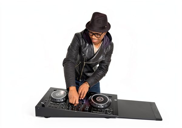 Gemini CDM-4000BT All-In-One DJ Mixer with Bluetooth Dual USB CD Decks-8