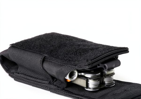 LEATHERMAN, MOLLE Compatible Large Nylon Sheath with Pockets for Multitools, Made in the USA, Fits 4" and 4.5" Tools - Black-4